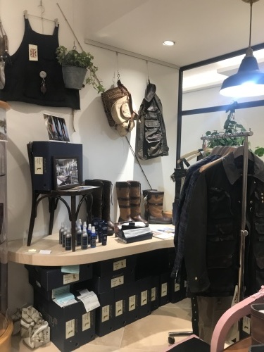 GINZA SIX_e0309501_16152720.jpeg