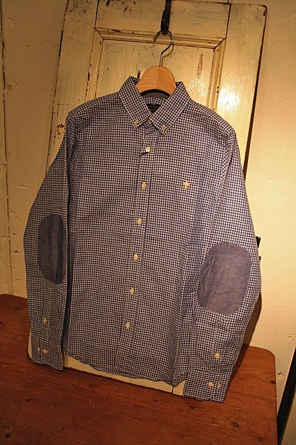 『BRILLIANT BLUE』_e0309501_2455861.jpg